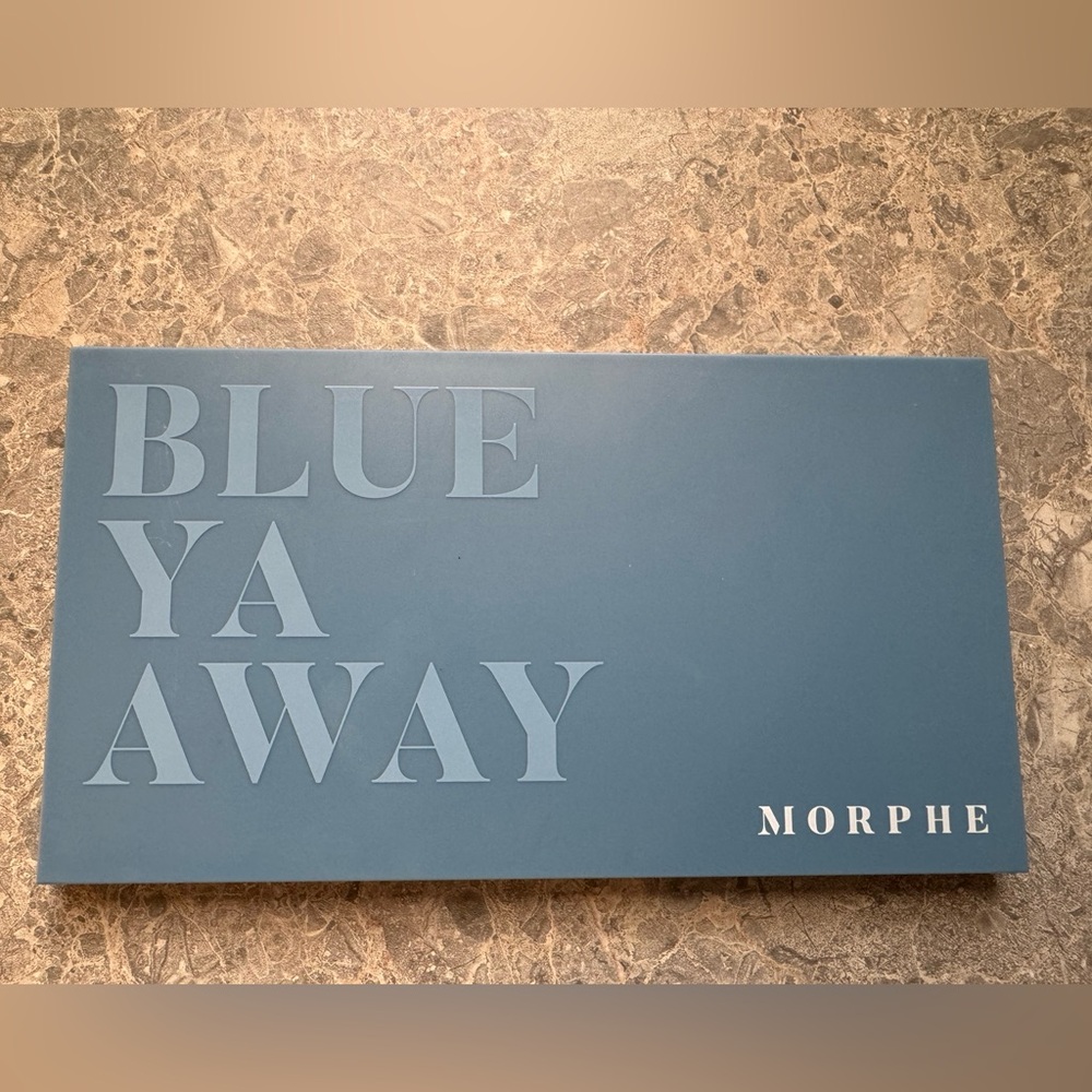 Morphe Blue Ya Away Eyeshadow Pallet